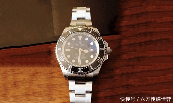 表友|戴大表径腕表的人很少?那40岁左右的男士,为何会喜欢渐变鬼王