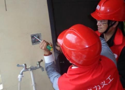 安装|家里这几个地方万万要装插座，如果工人没装对，赶紧让他返工