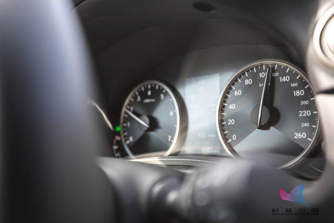 布料|穿了这么多年，终于知道牛仔裤上的小口袋是干啥用的了