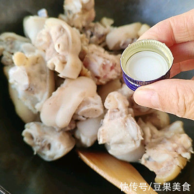 让冬天不再冷的美味“猪脚姜”