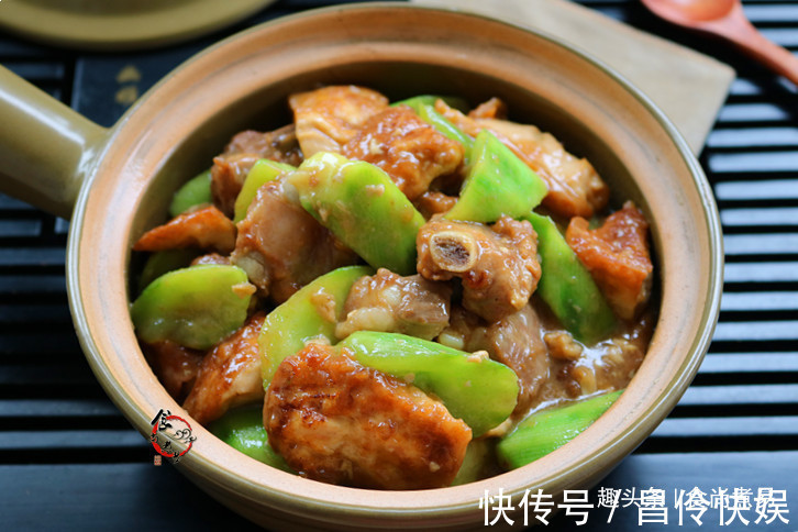 豆腐此做法，比山精海味还好吃，香嫩入味很营养，待客上档次