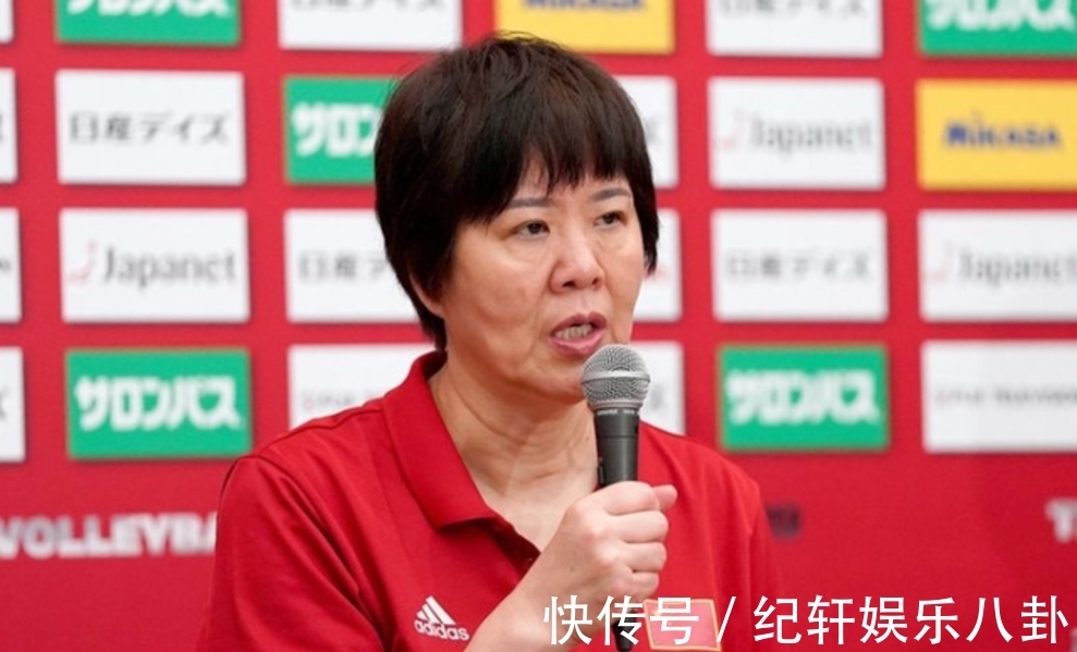 排球|女排天才毁约赴美深造,郎平镜头前哽咽声明,宣布她被永久除名
