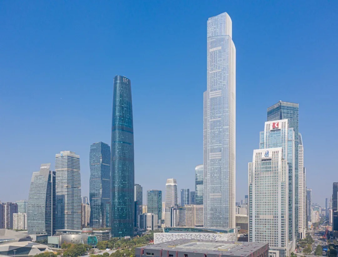 地铁|楼市潮退之后,有人在裸泳,有人却包揽广佛双冠!