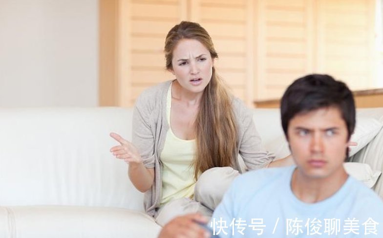 闭经|女性45岁后,身体若有异常征兆,或许是在小声提醒你:要闭经了