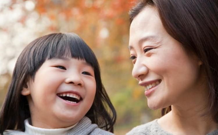 月经|小学女厕出现月经提示牌，生理卫生知识，不在应该羞于说出口