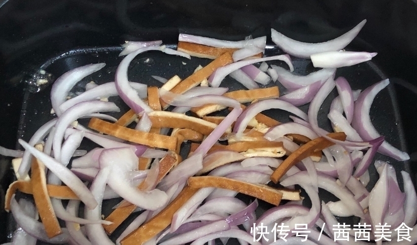 软化血管|天然的“血管清洁工”发现了,每天炒一盘,软化血管,血管通畅了