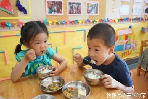 收礼|一年给儿子换3家幼儿园,为啥?宝妈:不惯着老师那些“臭毛病”