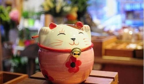 期末考试|儿子期末考试得了第一名,宝妈砸开存钱罐给奖励,一锤下去却懵了