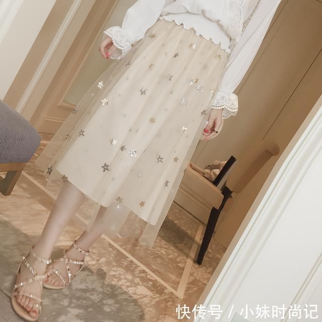 镂空|半身裙这么穿,时尚又漂亮