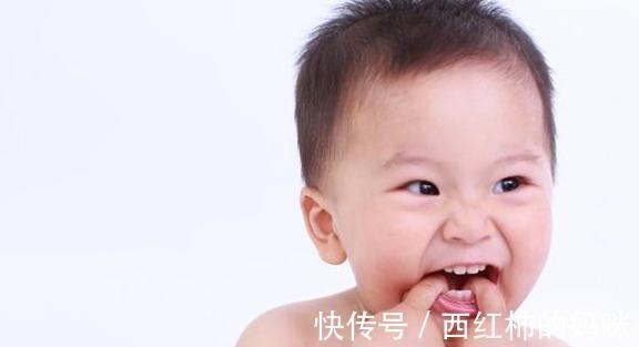 牙龈红肿|宝宝这些异常表现，是小牙要萌出的预兆，出牙规律都在这了