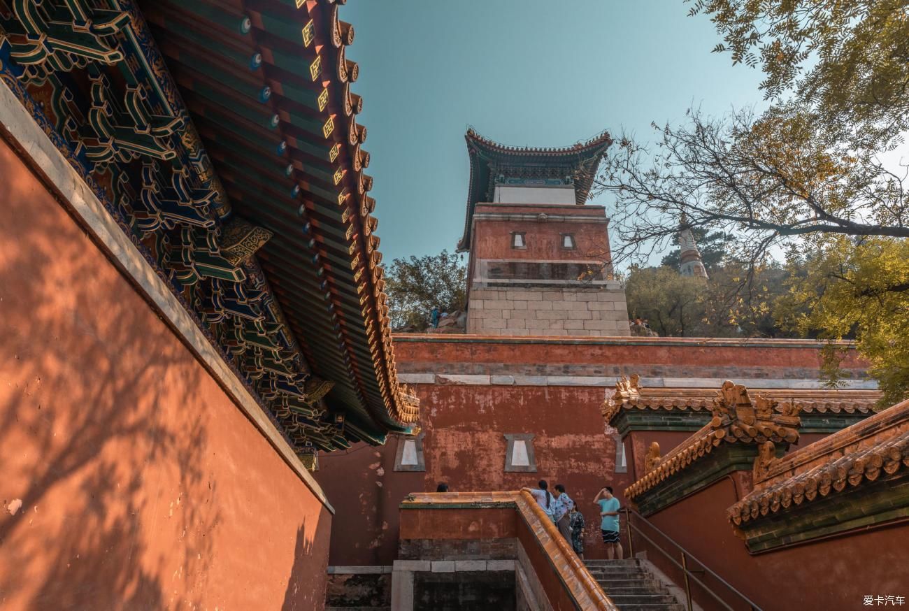 中薪|品味京城探索皇室与市井