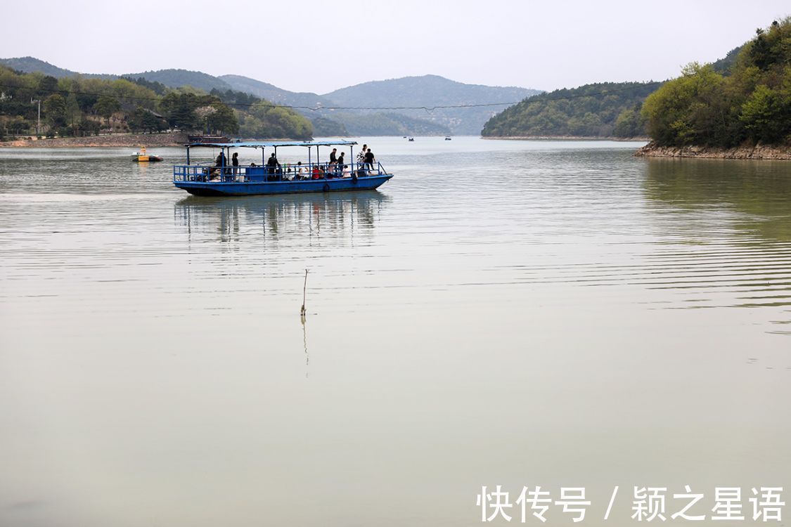 世外桃源|翻过栲栳山，眺望里杜湖水库边的村落，进入世外桃源