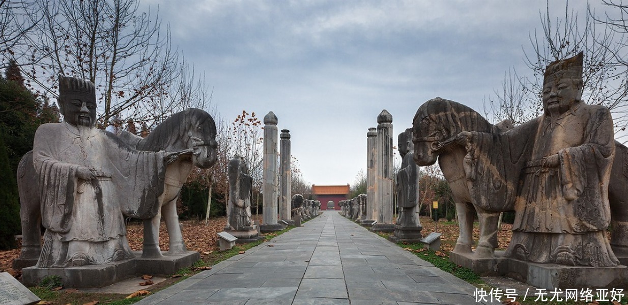 地下宫殿|1963年,洪泽湖水位下降,奇迹出现了