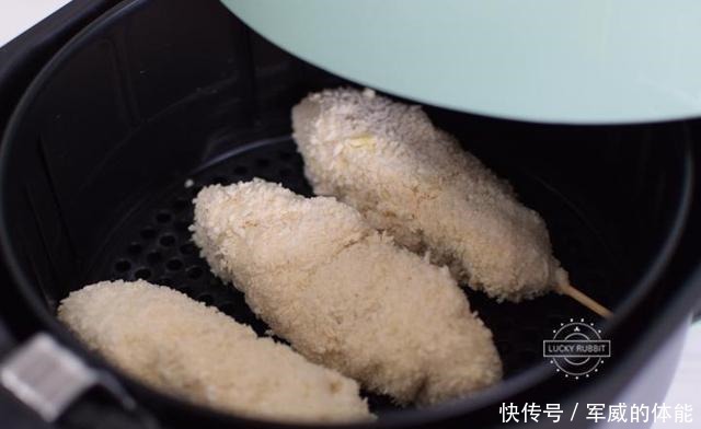 馋油炸美食不用去肯德基买，自己动手做，外皮焦脆内部拉丝，过瘾