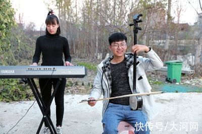 年轻人！老曲艺新玩法 催化了什么奇妙体验