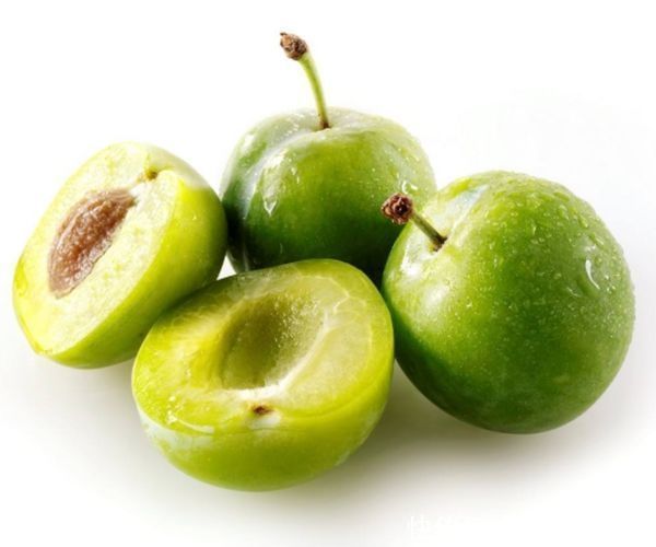 女人常吃这四种水果，能清热解火、抗衰老，美容肌肤的作用