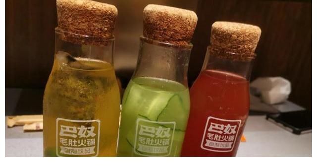 陈赫开店翻车后，郑恺被央视怒批，为啥明星都钟情开火锅店？