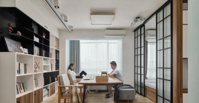 业主|这是什么神仙操作54平两居改三居,还能住下一家四口,太厉害了!