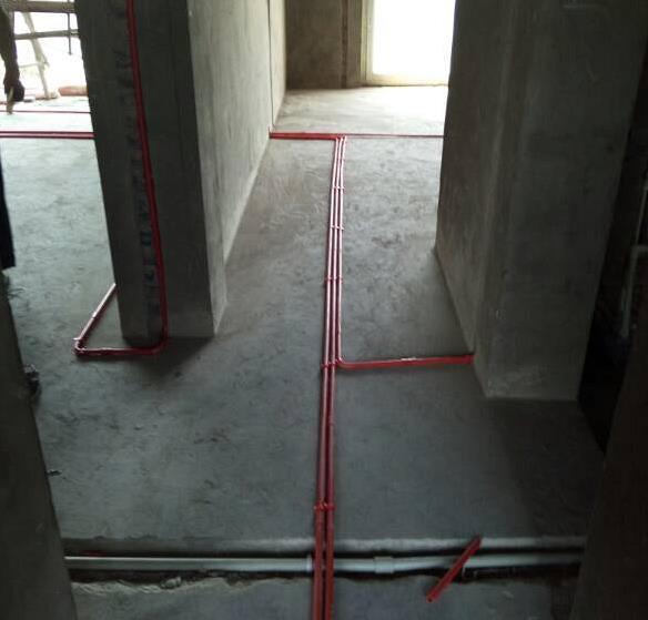 胶带|如果水电师傅把电线水管铺成这样,一定要翻工,不要给工钱