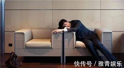 医药费|60岁老人,查出肠癌晚期,医药费每天一万,家属无奈放弃治疗