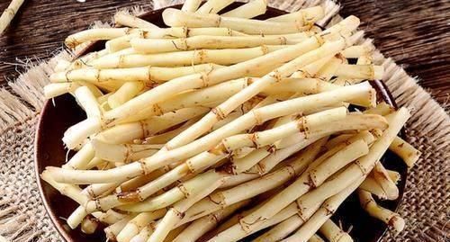 常吃|“尿酸”过高别着急，常吃4物，排出尿酸，或许痛风悄悄和你说“拜拜”