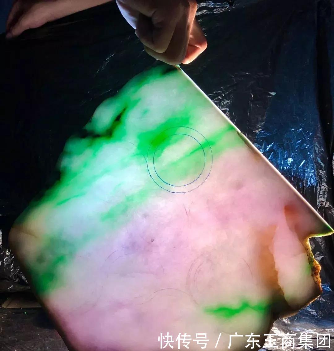 手镯|翡翠每个阶段叫什么?长什么样子?都在这里了!