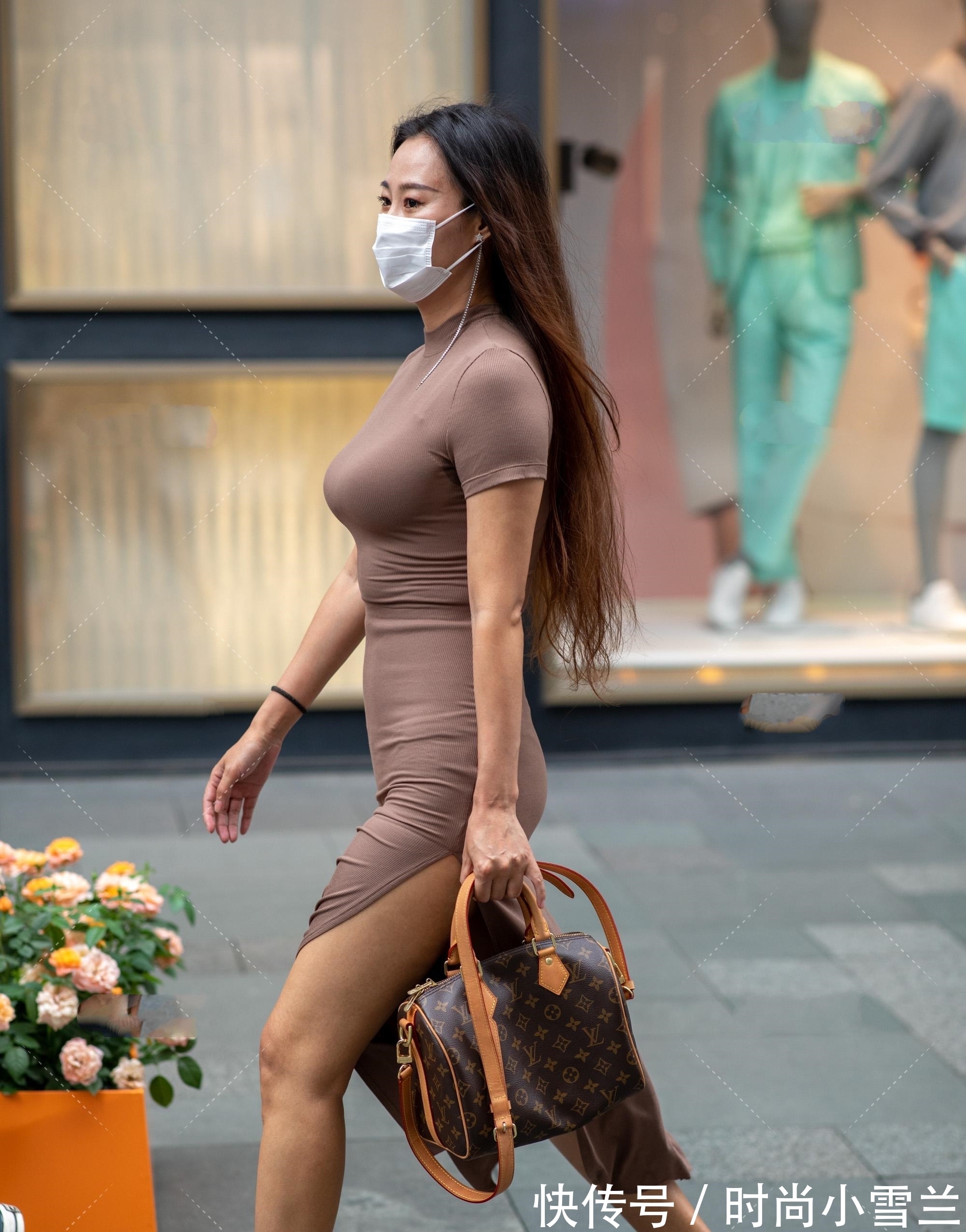 紧身长裙 双开叉高弹性紧身长裙,优雅大气女人味十足的成熟裙装