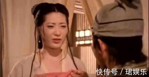 春梅!嫁给西门庆后,潘金莲依旧很穷,春梅一句话说明理由