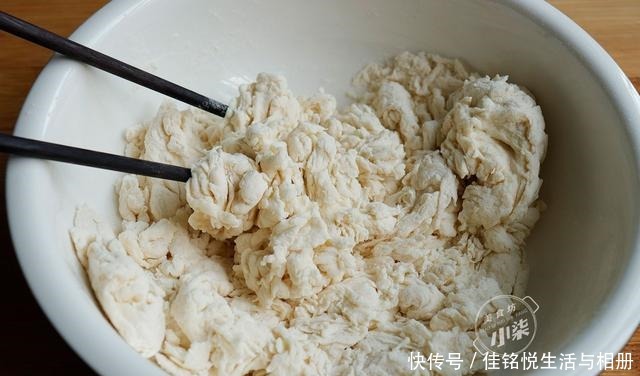 葱花饼做法,不烫面不揉面,学会家庭配方,外酥里软,比买的好吃