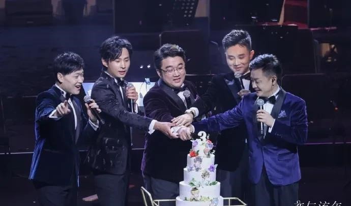 圆满|“她”被宠爱的全场《恋与制作人》三周年音乐会圆满落幕