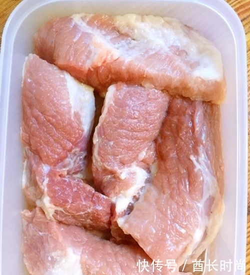 叉烧肉别去外面买了,做法都教给你,自己在家就能做!