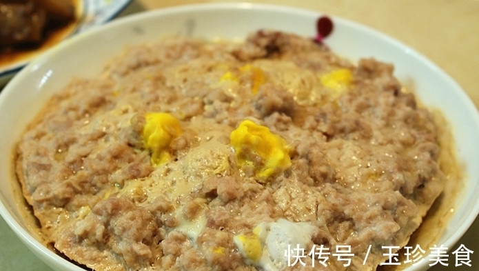 爸爸下厨做的晚餐，普通食材美味下饭，比在饭店吃还解馋