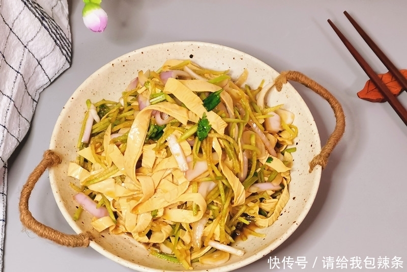 青萝卜|秋天吃凉拌菜,这道菜是不错的选择,清爽不油腻,还特别下酒下饭