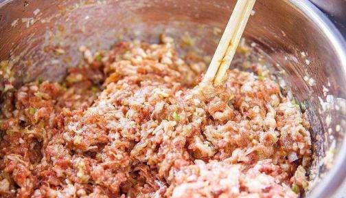 料酒|调饺子馅时,牢记“4点技巧”和“2不放”,不管调什么馅都适用