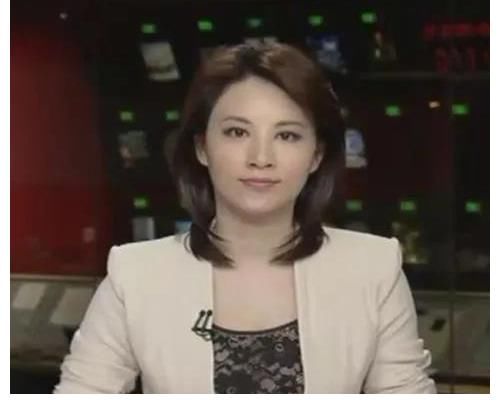 东方卫视主持人尹红美照集:比少女时代更美丽动人