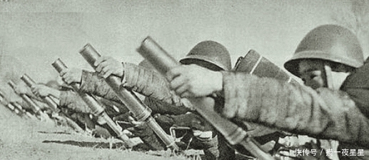 瞄准|行军速度不同有什么后果？八路军掷弹筒瞄准完毕，日军机枪刚架好