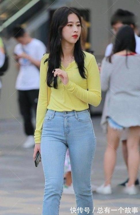 七分裤 黄色针织外套搭配七分裤,简约时尚,带着迷人的微笑!