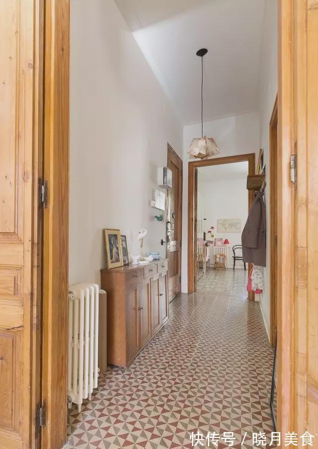 地砖|晒她68平小户型,铺7种地砖,做40公分双开门!一进屋舍不得走了