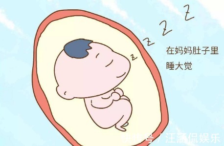 橙汁儿|子宫黑漆漆，胎儿会无聊吗这些“游戏”玩得可溜了