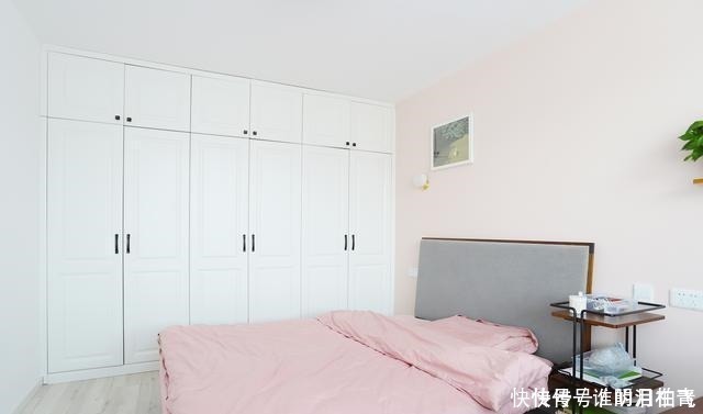 墙面|看腻了北欧风，43㎡一居室靠超美配色做到了优雅高级！