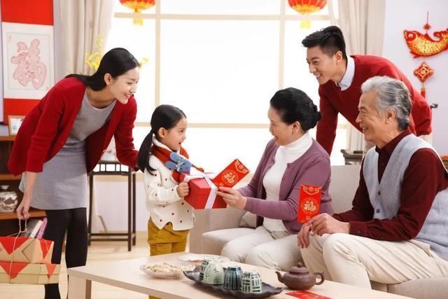 一生|“妈妈,我的压岁钱去哪了?”你的回答影响孩子一生