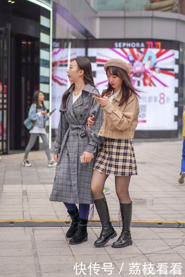 美丽动人|时尚姑娘穿高筒靴出街,搭配裙装裤装,美丽动人又新颖洋气