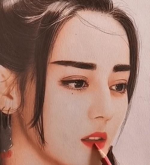 画家#她画30幅彩铅画，获赞3000万，网友羡慕，专家：全靠打印机