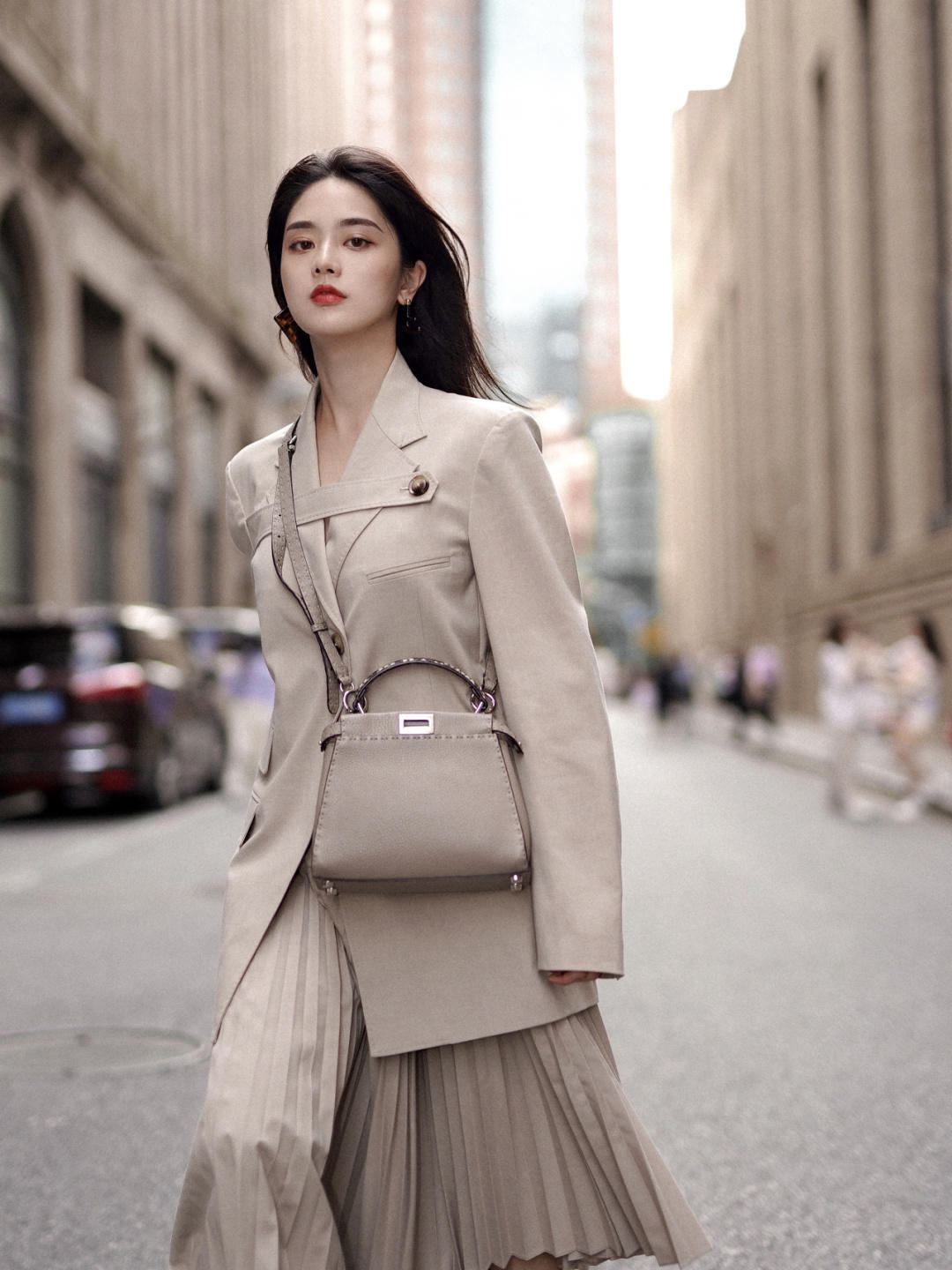 造型感 冬天穿西装太沉闷单调?看看这些穿搭造型,简约干练又有个性