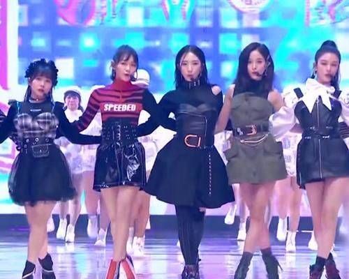 杨超越粉丝如此苛求孟美岐，不仅是在拉仇恨，更是在败人品！