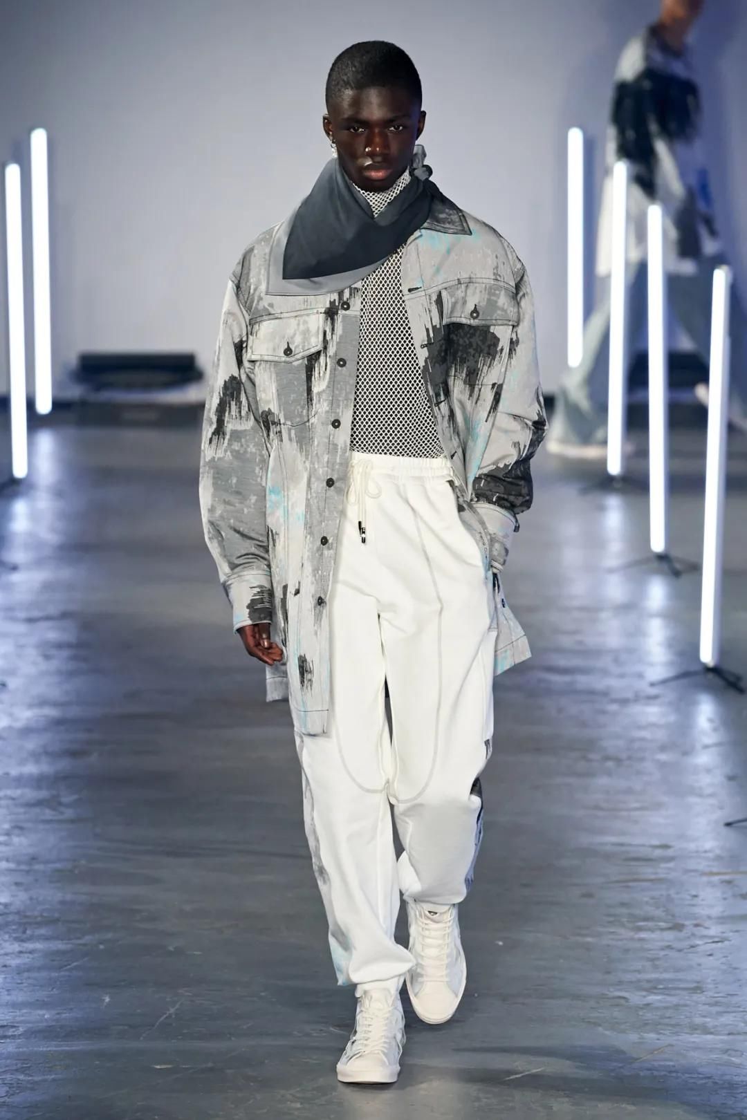 牛仔要经典也要“新鲜”，这些才是你今年最值得关注的牛仔系列