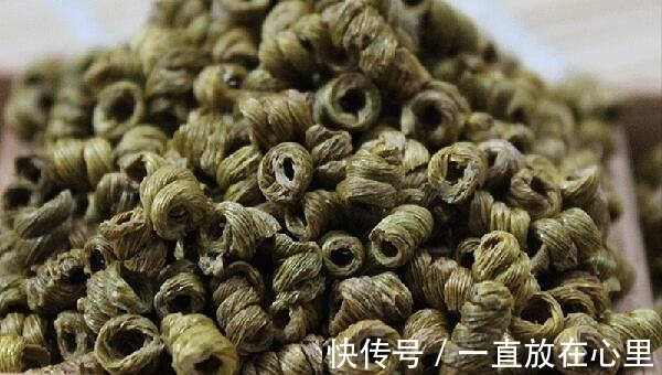 毒素|肠胃不好,晨起喝水添一物,养护肠胃排出毒素,便秘也慢慢消失了