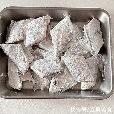 红烧带鱼|这道#东古家味美食#红烧带鱼，最适合宝宝吃