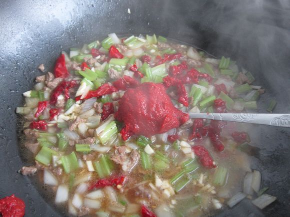 菠菜面|睡眠不好，眼睛干涩！经常吃这道菜，让你一觉到天亮