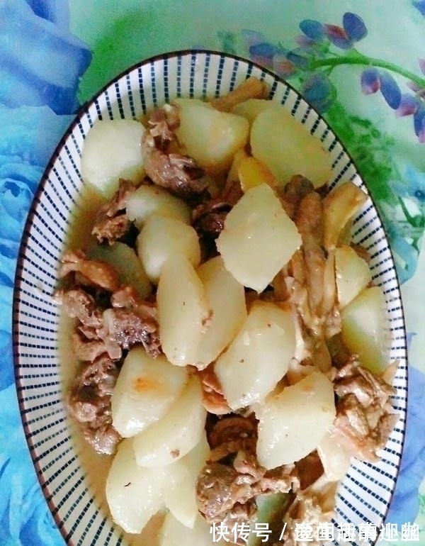 美味|女人要想老得慢,这菜要常吃!美味营养又便宜,8毛钱1斤!